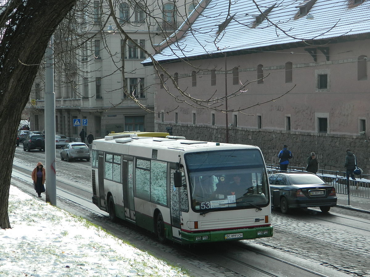 Lviv, Den Oudsten Alliance City B96 # ВС 8991 СН