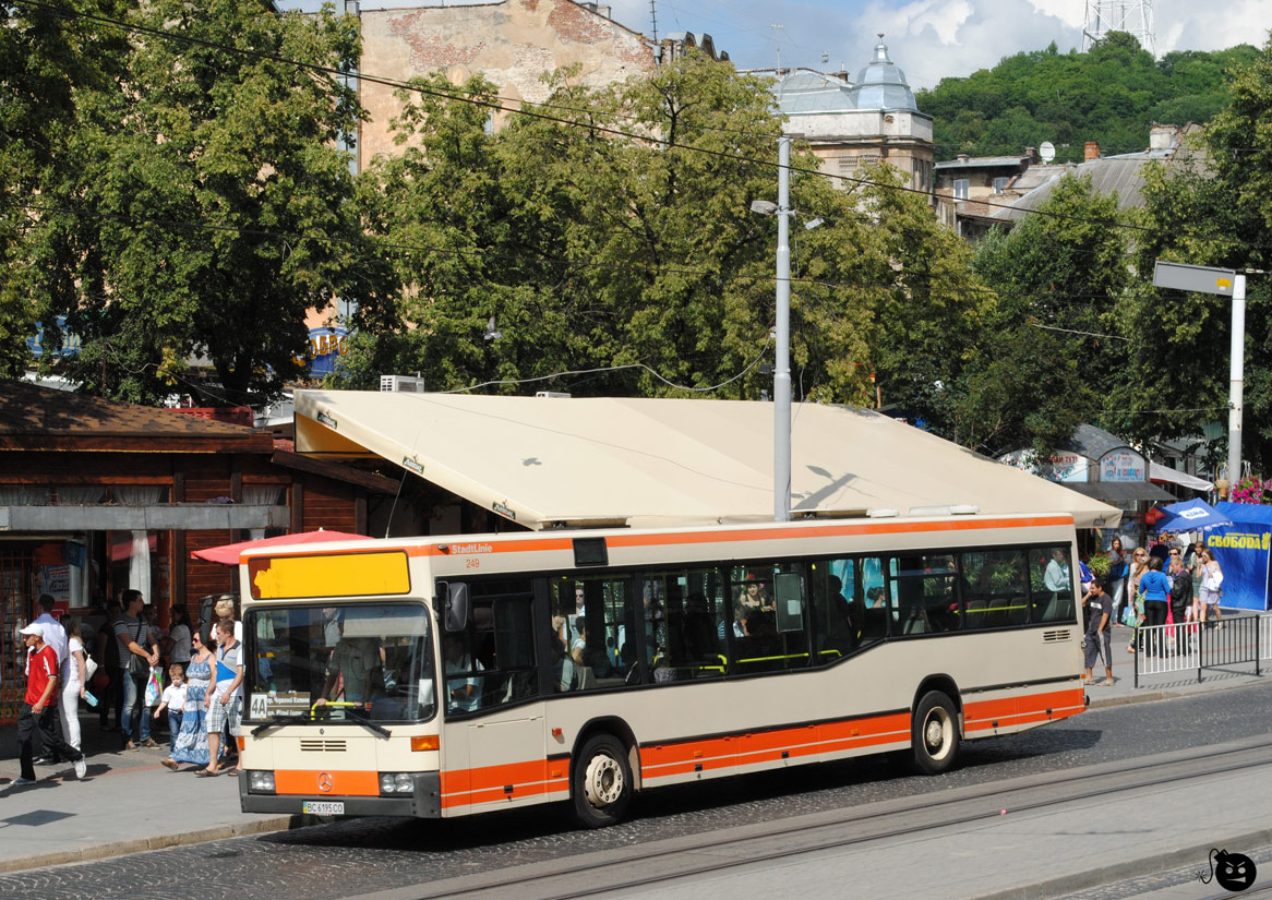 Lviv, Mercedes-Benz O405N2 # ВС 6195 СО