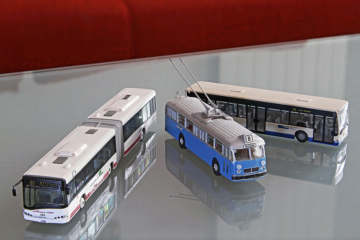 Lucerne, Solaris Urbino III 18 No. 19; Lucerne, Mercedes-Benz O530 Citaro No. 62; Bus models