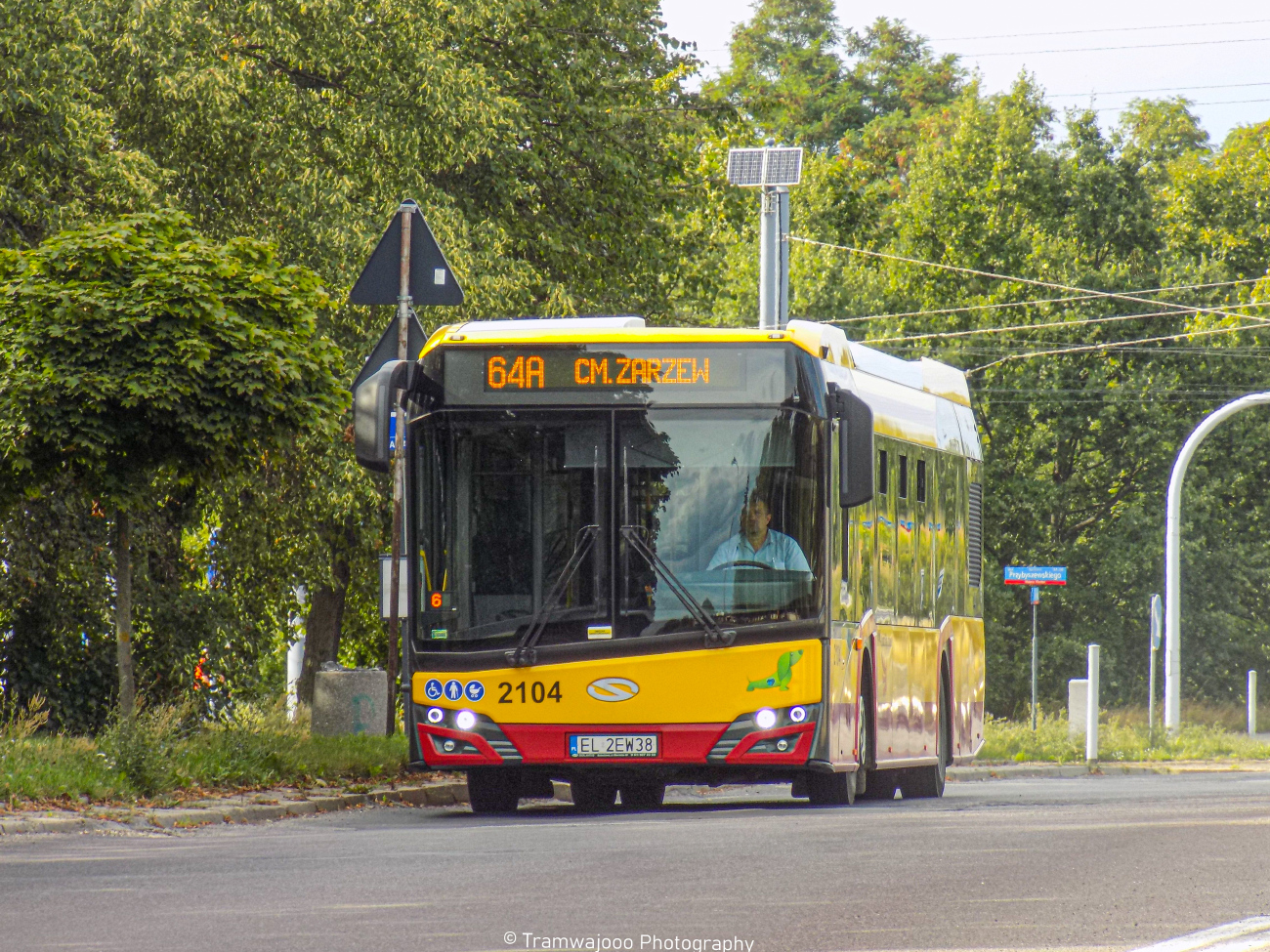 Łódź, Solaris Urbino IV 12 mild hybrid č. 2104