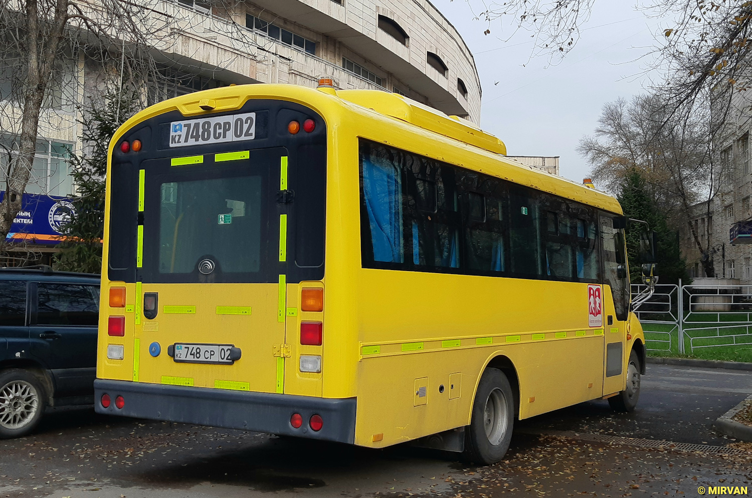 Almaty, Yutong ZK6745DX # 748 CP 02