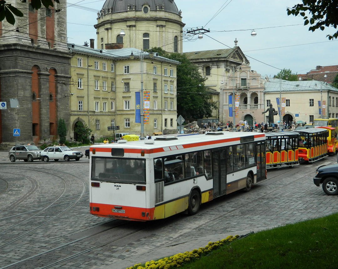 Lviv, MAN A10 NL202 nr. ВС 6271 СО