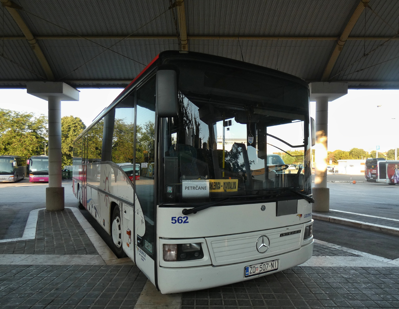 Zadar, Mercedes-Benz O550 Integro I M # 562