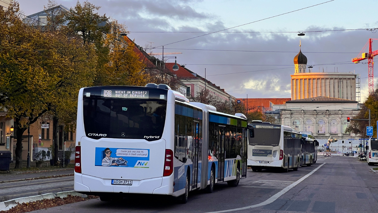 Augsburg, Mercedes-Benz Citaro C2 G Hybrid # A-SM 3711; Augsburg, Mercedes-Benz Citaro C2 LE Hybrid # A-ET 1085