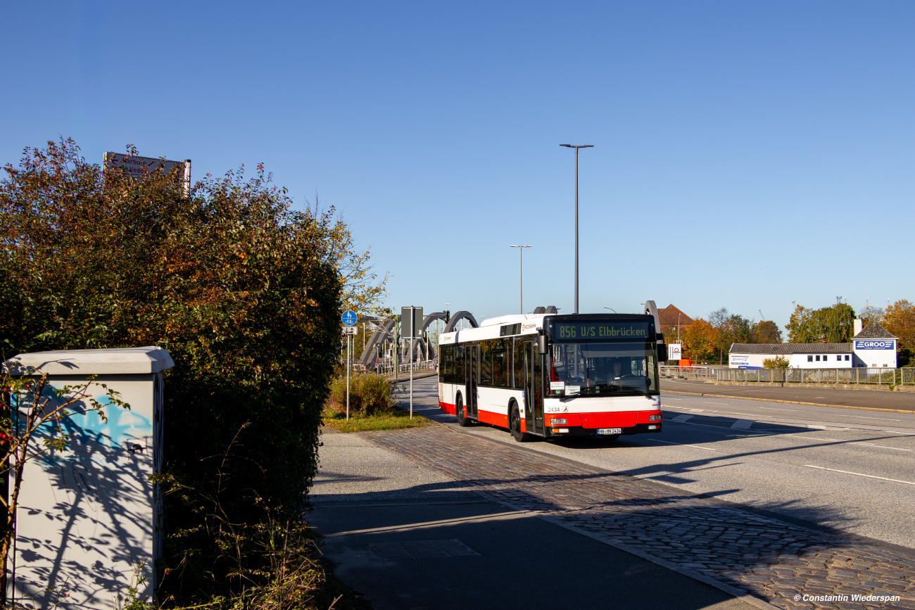 Hamburg, MAN A21 NL263 # 2434