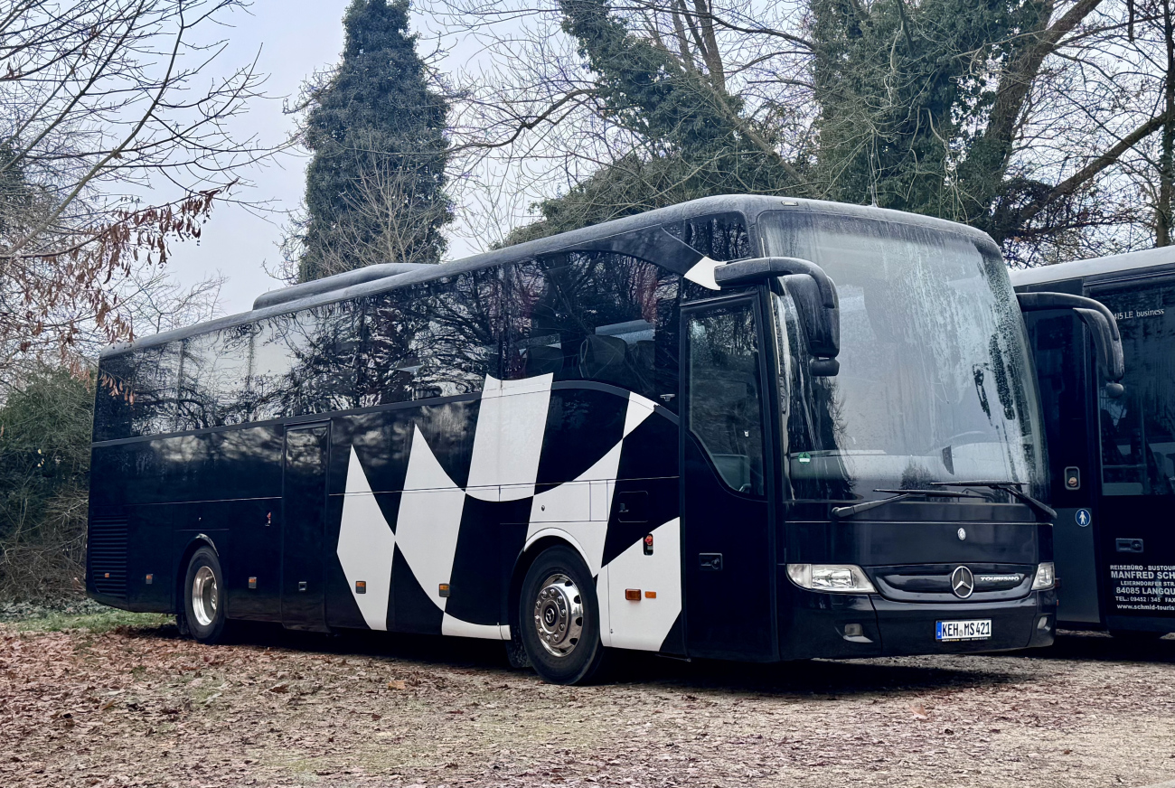 Kelheim, Mercedes-Benz Tourismo II 15RHD # KEH-MS 421