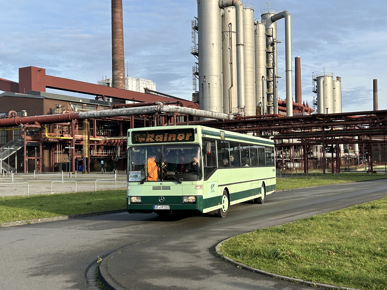 Gelsenkirchen, Mercedes-Benz O405 # GE-VR 152