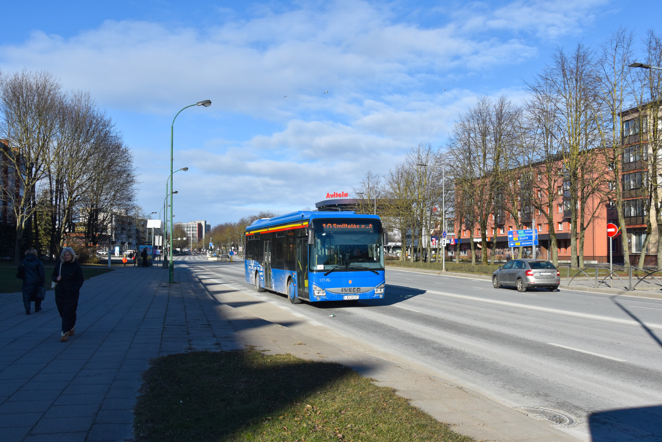 Klaipėda, IVECO Crossway LE 12M ELEC # 137